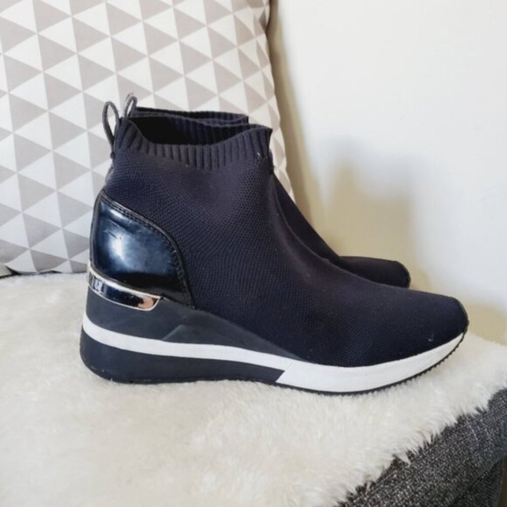 Michael Kors Skyler Wedge Sock Bootie Sneaker 9 - Picture 3 of 7